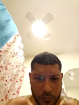 tropikboy online show from December 17, 9:48 am