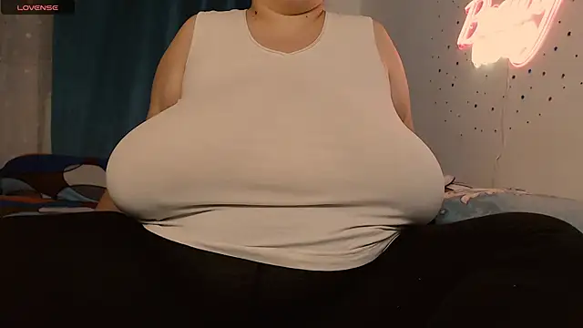 SenzualHotM online show from February 23, 6:12 pm