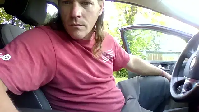 Snapshot of FUNINWV9 chatting on May 15, 2:46 pm FUNINWV9 online show from May 15, 2:46 pm