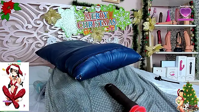 Snapshot of valerie_lya chatting on December 2, 11:18 pm valerie lya online show from December 2, 11:18 pm