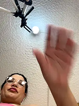 Snapshot of valerie_lya chatting on September 22, 8:44 pm valerie lya online show from September 22, 8:44 pm