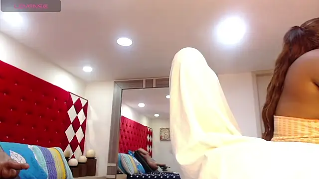 TamyJhonson online show from November 19, 1:00 pm