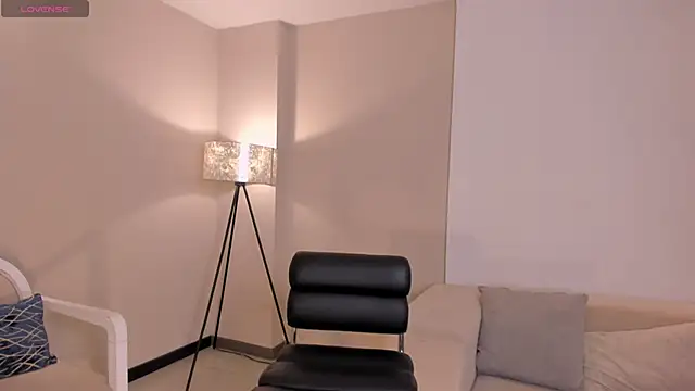 Snapshot of EllaClark chatting on September 24, 6:55 pm EllaClark online show from September 24, 6:55 pm