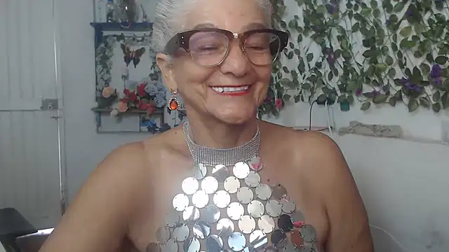 FunnyGrandma online show from December 21, 7:27 pm