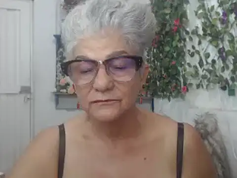 FunnyGrandma online show from January 26, 6:49 am