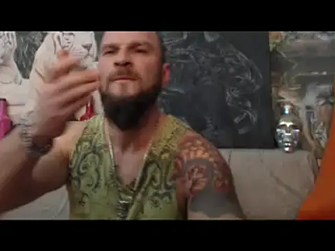 Snapshot of viking_30 chatting on January 29, 7:53 pm viking 30 online show from January 29, 7:53 pm