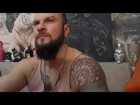 Snapshot of viking_30 chatting on February 4, 7:07 am viking 30 online show from February 4, 7:07 am