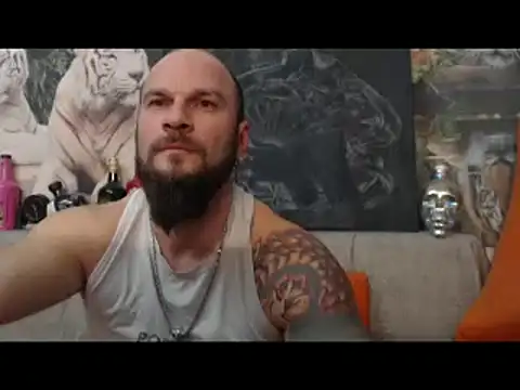 Snapshot of viking_30 chatting on February 7, 7:49 pm viking 30 online show from February 7, 7:49 pm