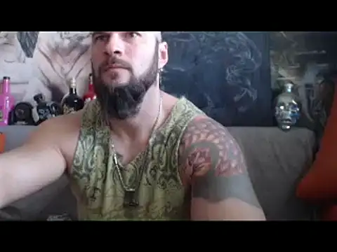 Snapshot of viking_30 chatting on February 13, 7:13 am viking 30 online show from February 13, 7:13 am