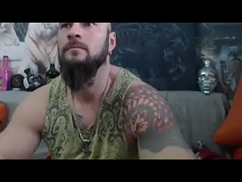 Snapshot of viking_30 chatting on February 16, 7:15 am viking 30 online show from February 16, 7:15 am