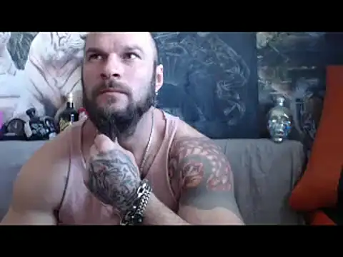 Snapshot of viking_30 chatting on February 24, 7:22 am viking 30 online show from February 24, 7:22 am