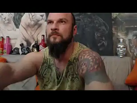 Snapshot of viking_30 chatting on March 1, 7:15 pm viking 30 online show from March 1, 7:15 pm