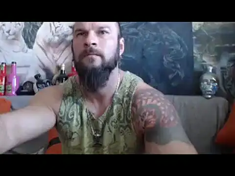 Snapshot of viking_30 chatting on March 4, 7:19 am viking 30 online show from March 4, 7:19 am