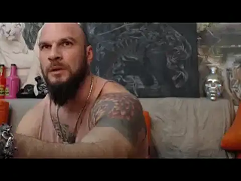 Snapshot of viking_30 chatting on March 6, 7:32 pm viking 30 online show from March 6, 7:32 pm