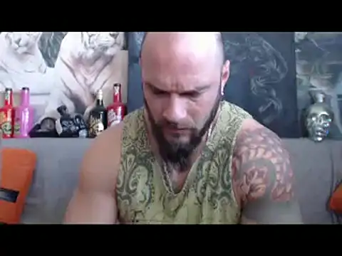 Snapshot of viking_30 chatting on March 9, 7:23 am viking 30 online show from March 9, 7:23 am