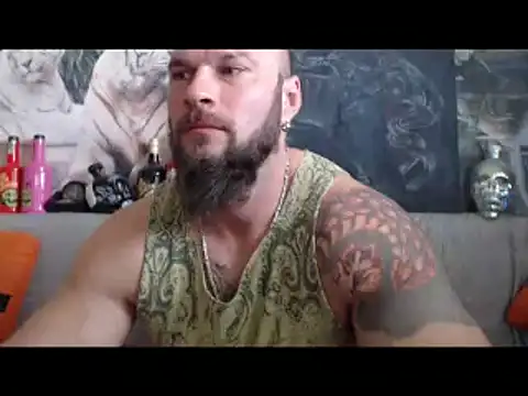 Snapshot of viking_30 chatting on March 12, 7:24 am viking 30 online show from March 12, 7:24 am