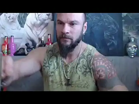 Snapshot of viking_30 chatting on March 20, 6:52 am viking 30 online show from March 20, 6:52 am