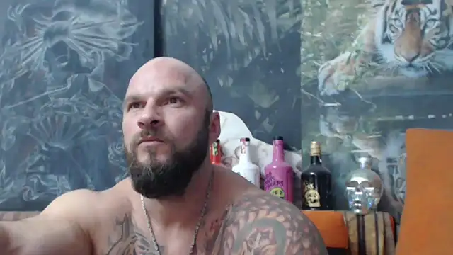 Snapshot of viking_30 chatting on September 18, 6:43 pm viking 30 online show from September 18, 6:43 pm