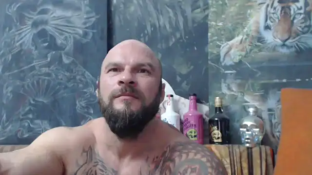 Snapshot of viking_30 chatting on September 19, 6:52 pm viking 30 online show from September 19, 6:52 pm