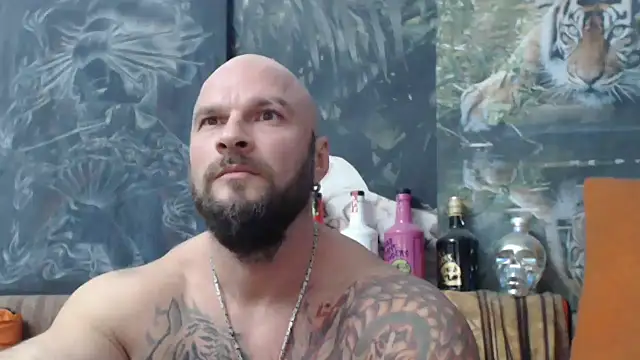 Snapshot of viking_30 chatting on October 9, 7:01 pm viking 30 online show from October 9, 7:01 pm