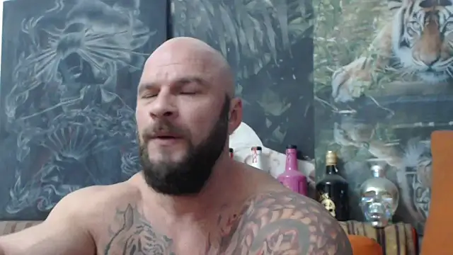 Snapshot of viking_30 chatting on October 23, 6:50 pm viking 30 online show from October 23, 6:50 pm