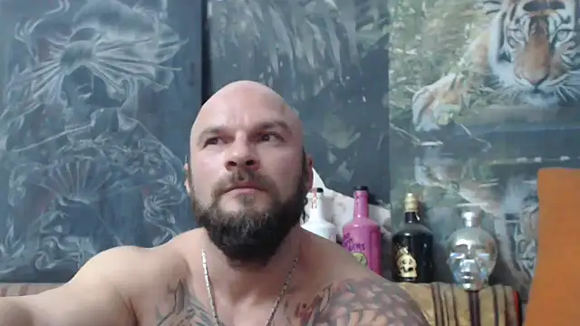 Snapshot of viking_30 chatting on October 24, 6:59 pm viking 30 online show from October 24, 6:59 pm