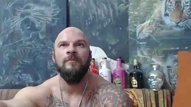 Snapshot of viking_30 chatting on October 25, 7:08 pm viking 30 online show from October 25, 7:08 pm