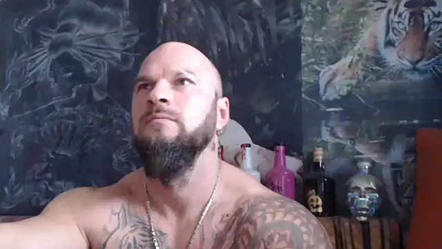 Snapshot of viking_30 chatting on November 7, 10:26 am viking 30 online show from November 7, 10:26 am