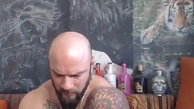 Snapshot of viking_30 chatting on November 24, 7:08 am viking 30 online show from November 24, 7:08 am