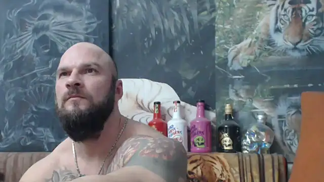 Snapshot of viking_30 chatting on December 4, 7:22 pm viking 30 online show from December 4, 7:22 pm