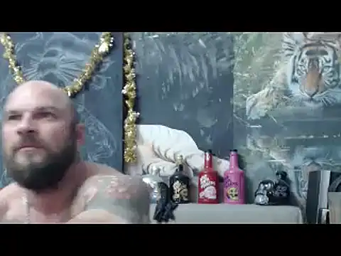 viking 30 online show from March 17, 6:33 pm