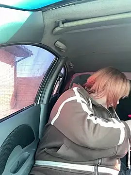 Model9798 online show from March 21, 7:55 am