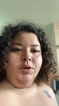 Snapshot of valentinny chatting on November 25, 11:32 am valentinny online show from November 25, 11:32 am