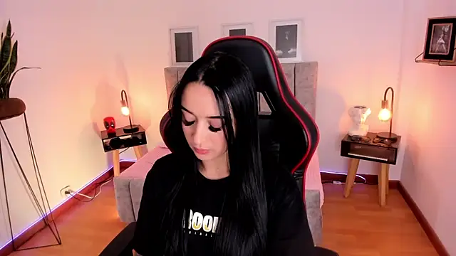 EmmyEvans1 online show from January 30, 7:26 pm