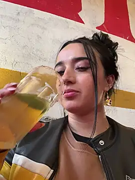 EmmyEvans1 online show from February 17, 10:47 pm