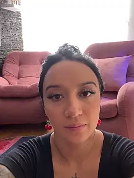 EmmyEvans1 online show from March 4, 7:43 pm