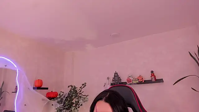 EmmyEvans1 online show from October 2, 7:43 pm