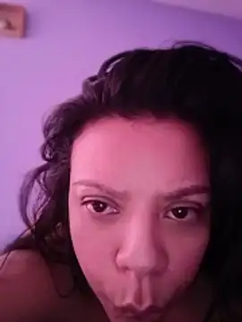 Sofiia W26 online show from April 18, 4:55 pm