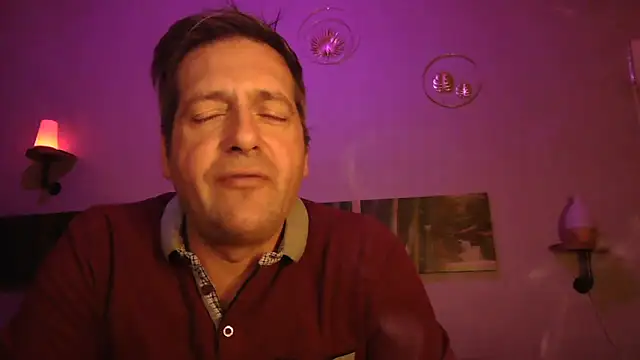 matrikes1 online show from January 15, 8:05 pm