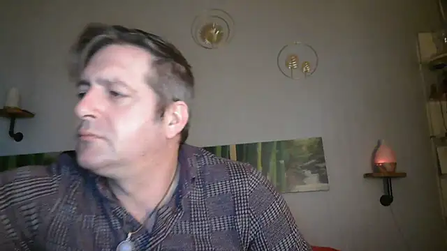 matrikes1 online show from January 25, 2:36 pm