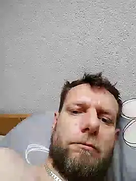 Snapshot of Kw8585kw chatting on December 13, 1:44 pm Kw8585kw online show from December 13, 1:44 pm