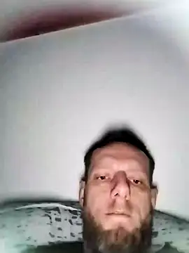 Snapshot of Kw8585kw chatting on February 10, 6:24 pm Kw8585kw online show from February 10, 6:24 pm