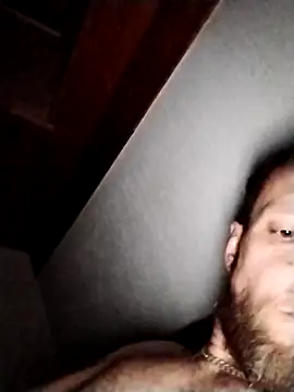 Snapshot of Kw8585kw chatting on February 18, 9:09 pm Kw8585kw online show from February 18, 9:09 pm