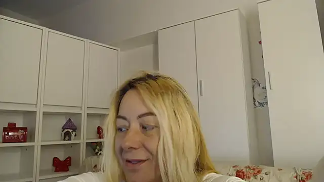 spell of love online show from March 29, 3:56 pm