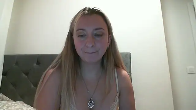 SusanCurt online show from November 30, 6:56 pm