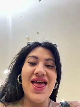 Wet  Bunny online show from June 11, 6:22 am
