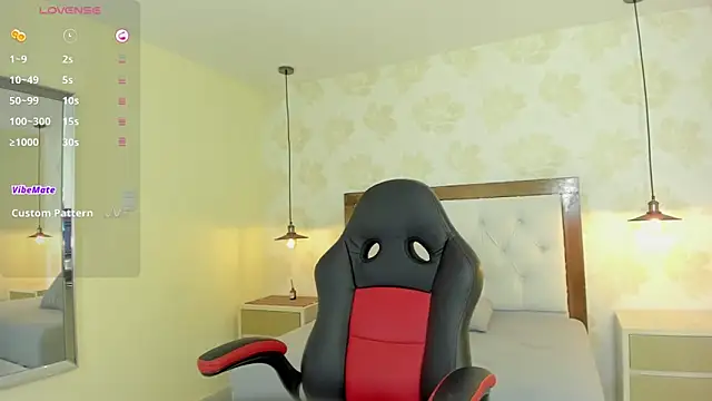 Snapshot of clarisKlein chatting on October 28, 3:54 am clarisKlein online show from October 28, 3:54 am