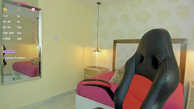 clarisKlein online show from April 21, 3:57 am