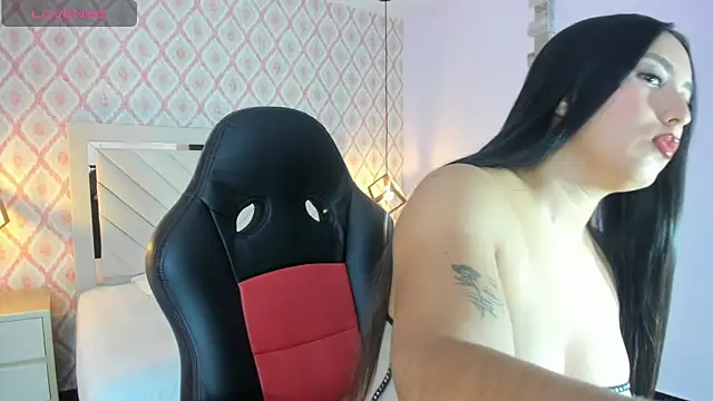 Snapshot of clarisKlein chatting on May 23, 12:09 pm clarisKlein online show from May 23, 12:09 pm