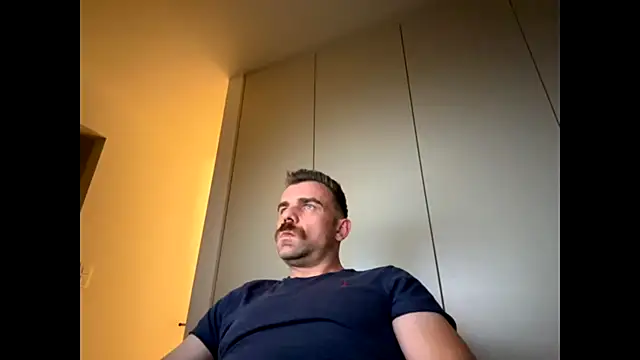 mrbigballs online show from October 27, 9:30 pm